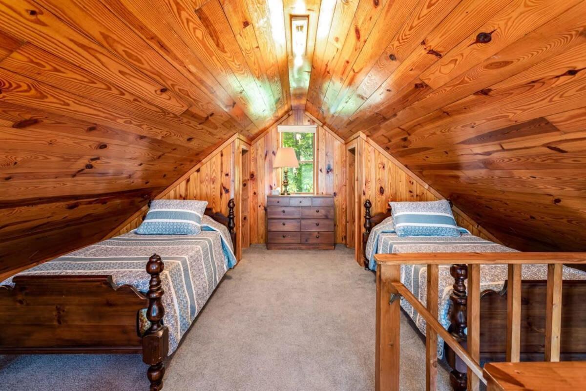 Hot Tub, Large Deck, Wifi, Fire Pit At Chalet Cabin Morton Grove Zewnętrze zdjęcie