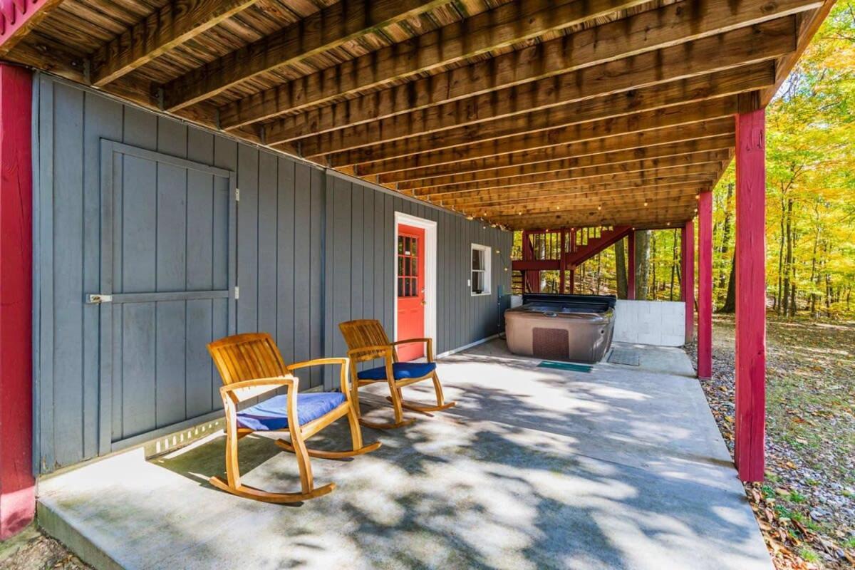 Hot Tub, Large Deck, Wifi, Fire Pit At Chalet Cabin Morton Grove Zewnętrze zdjęcie