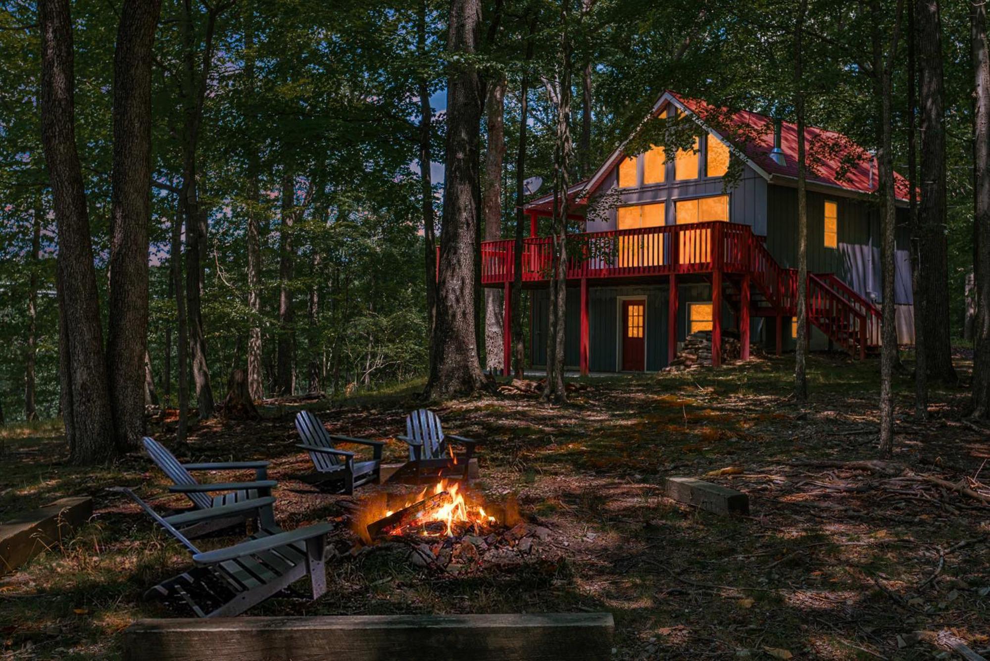 Hot Tub, Large Deck, Wifi, Fire Pit At Chalet Cabin Morton Grove Zewnętrze zdjęcie