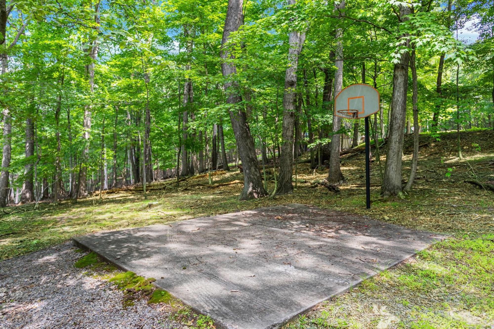 Hot Tub, Large Deck, Wifi, Fire Pit At Chalet Cabin Morton Grove Zewnętrze zdjęcie